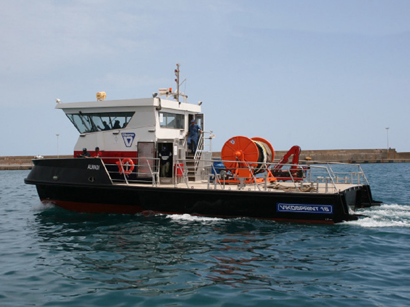 Boats for Oil Spills and Harbour Work Vikoma